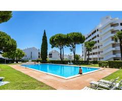 T0 mobilado com piscina em Vilamoura - Alfarrobeira